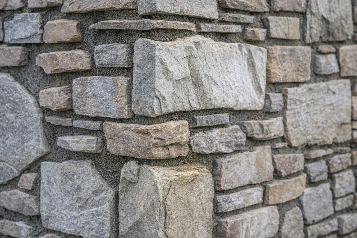 Stone masonry